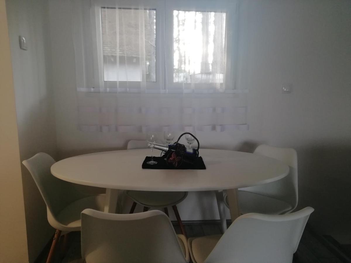 Fenix Apartment & Rooms Vinci Eksteriør bilde