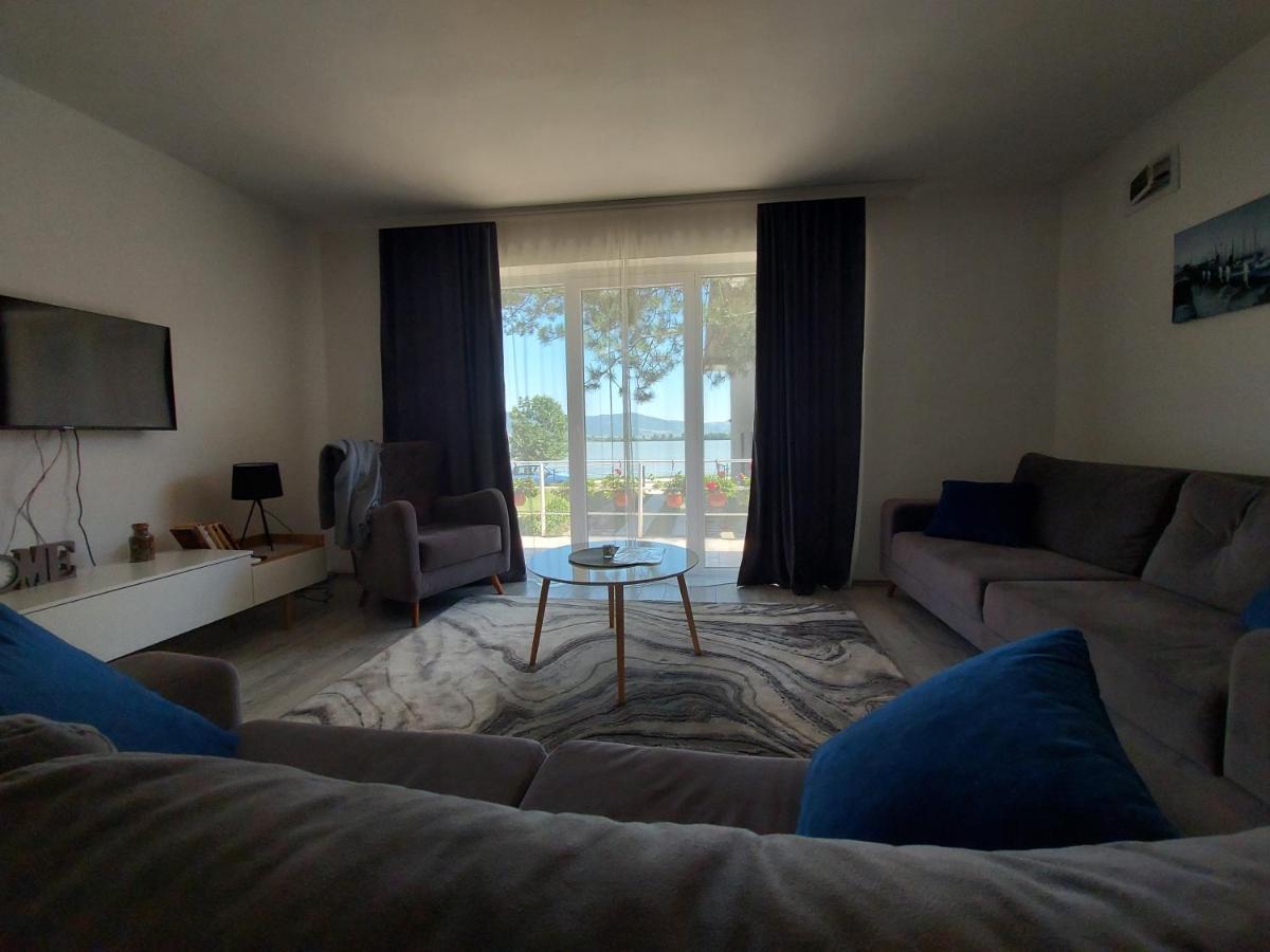 Fenix Apartment & Rooms Vinci Eksteriør bilde